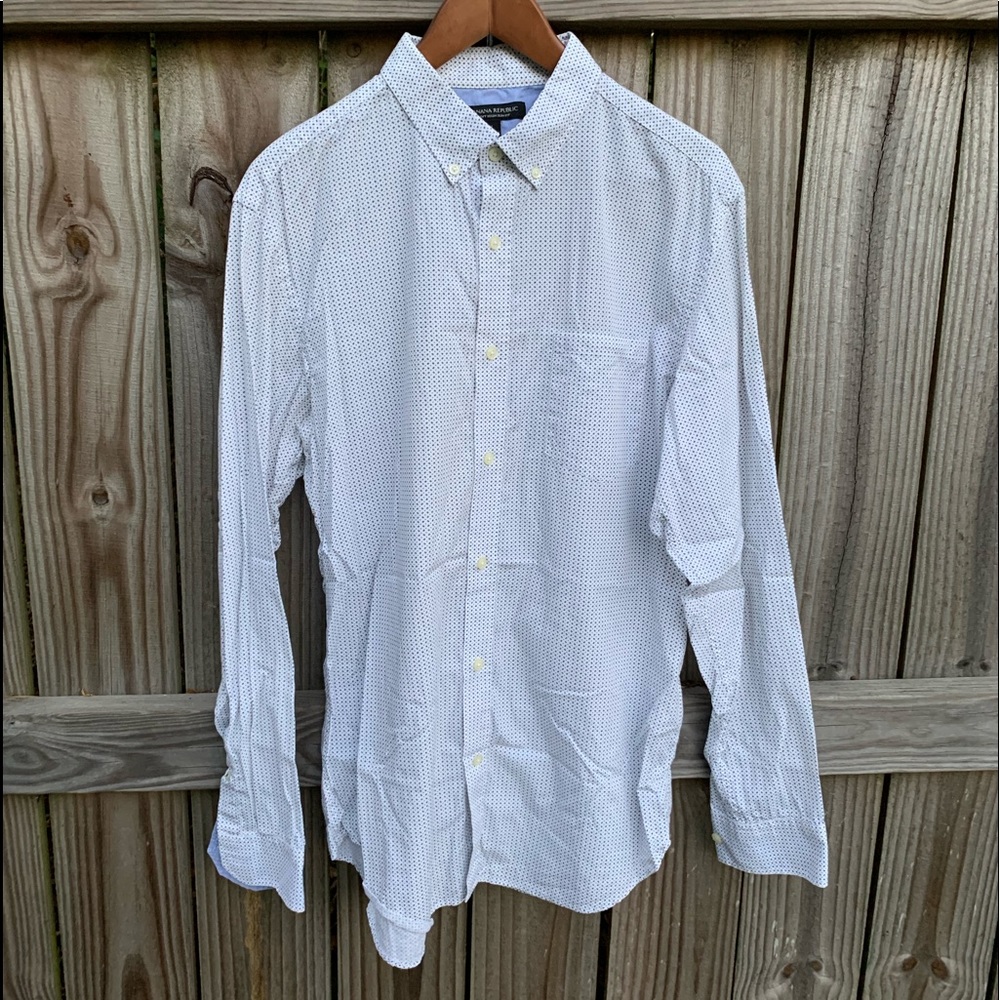 Banana Republic Button Down Shirt